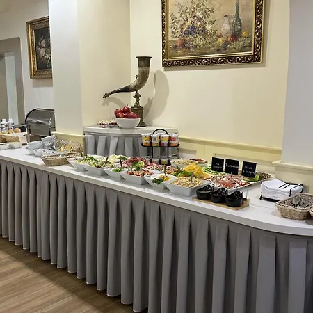 Bed & Breakfast Senator 115m2 Katowice